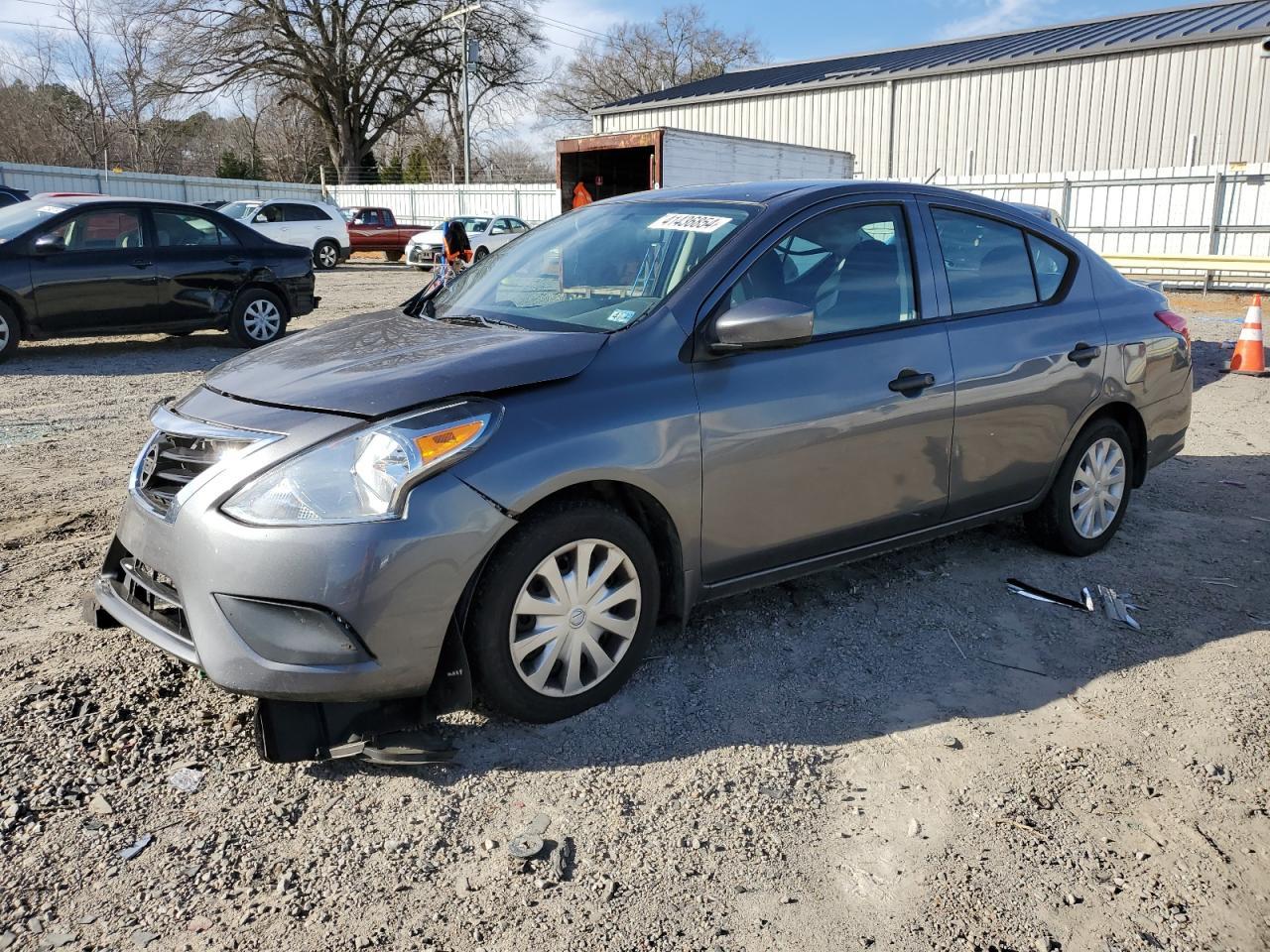 2016 NISSAN VERSA
