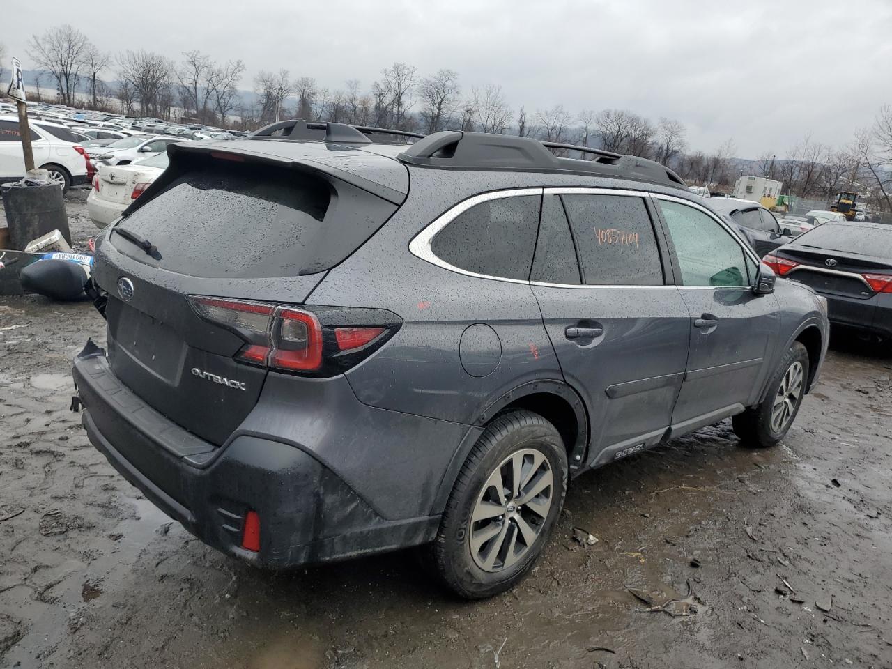 2022 SUBARU Outback
