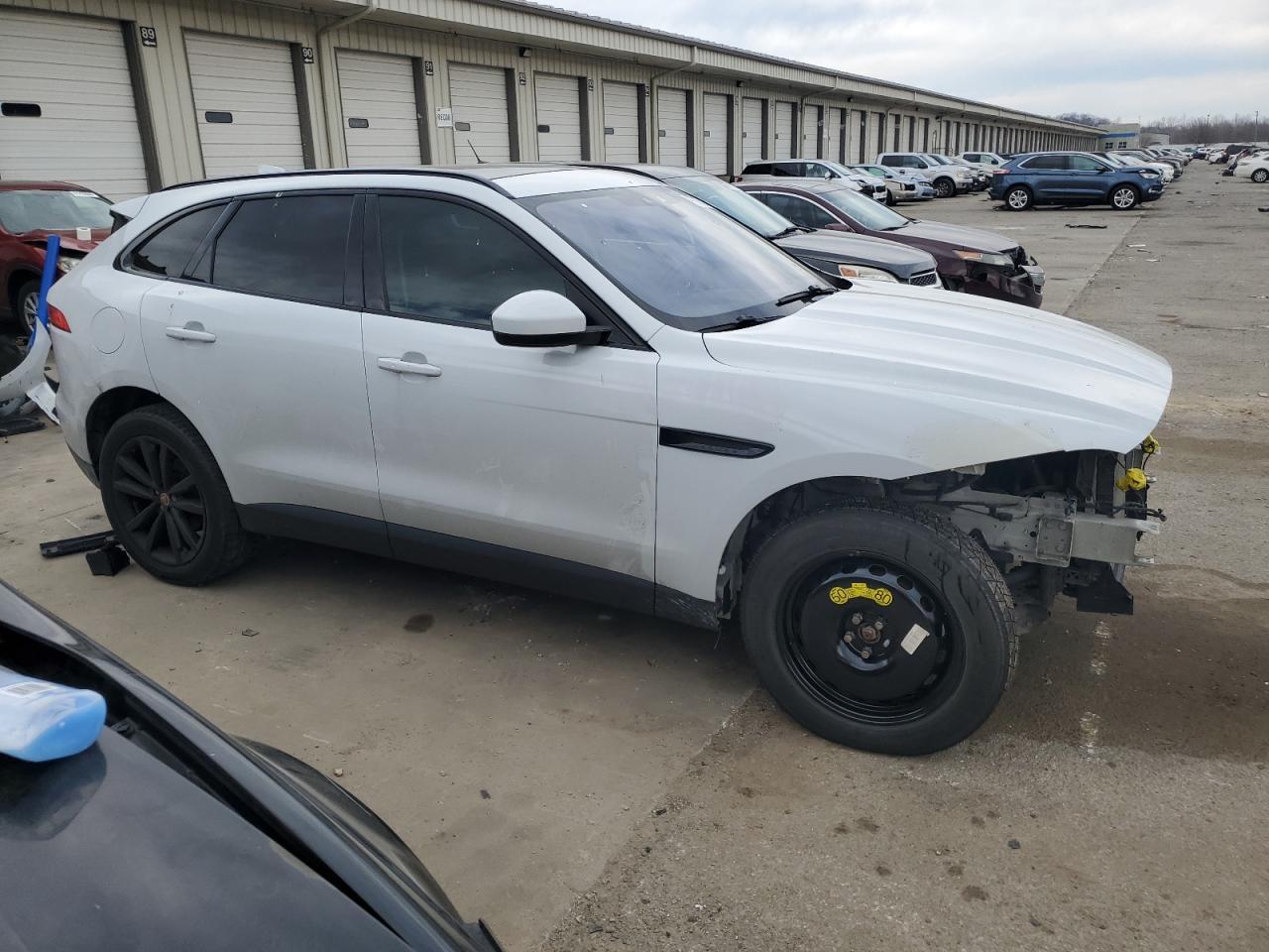 2017 JAGUAR F-Pace