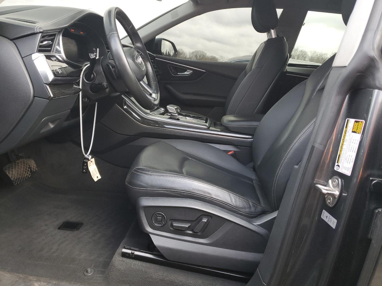 2021 AUDI Q8