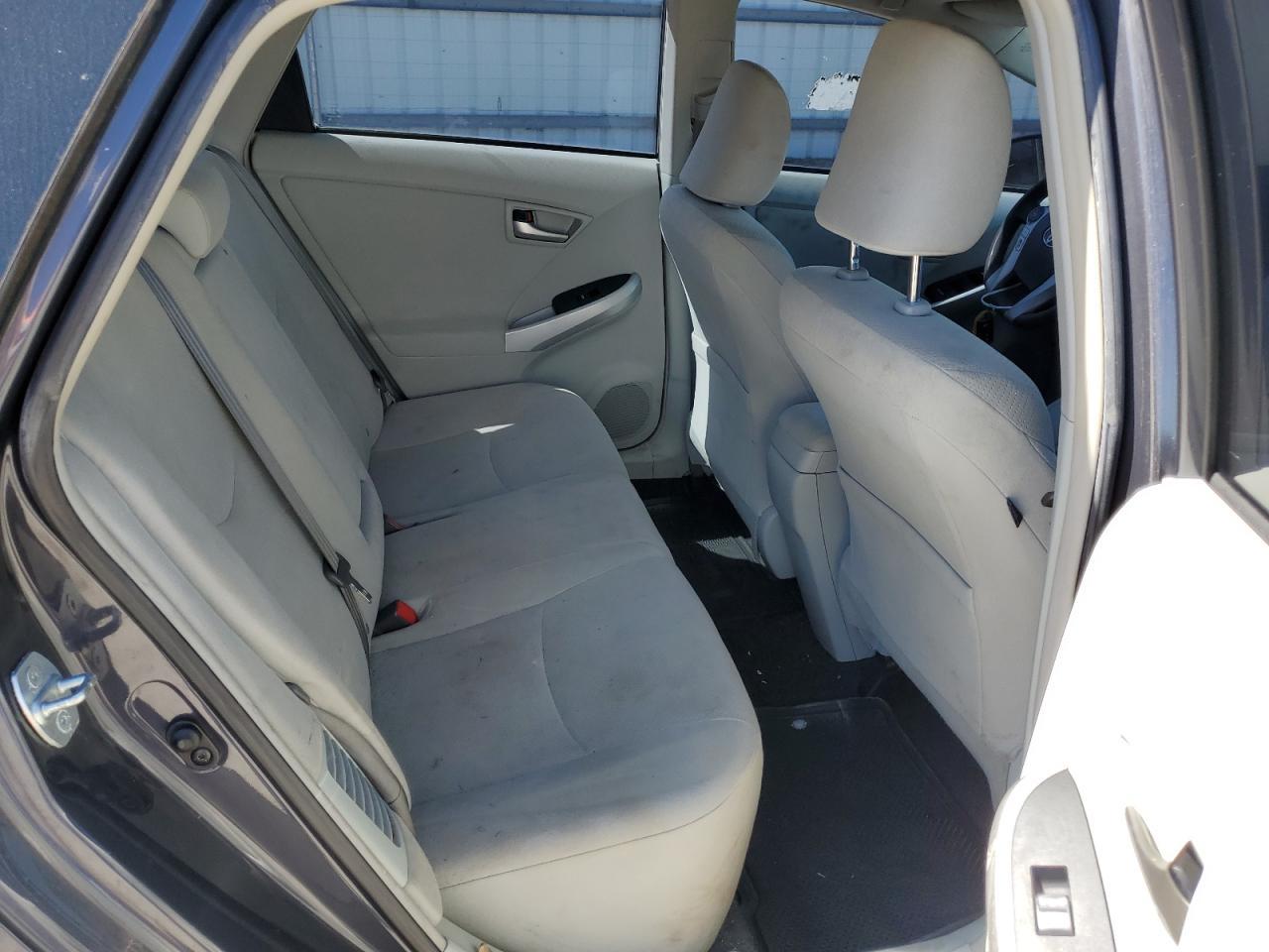 2014 TOYOTA PRIUS