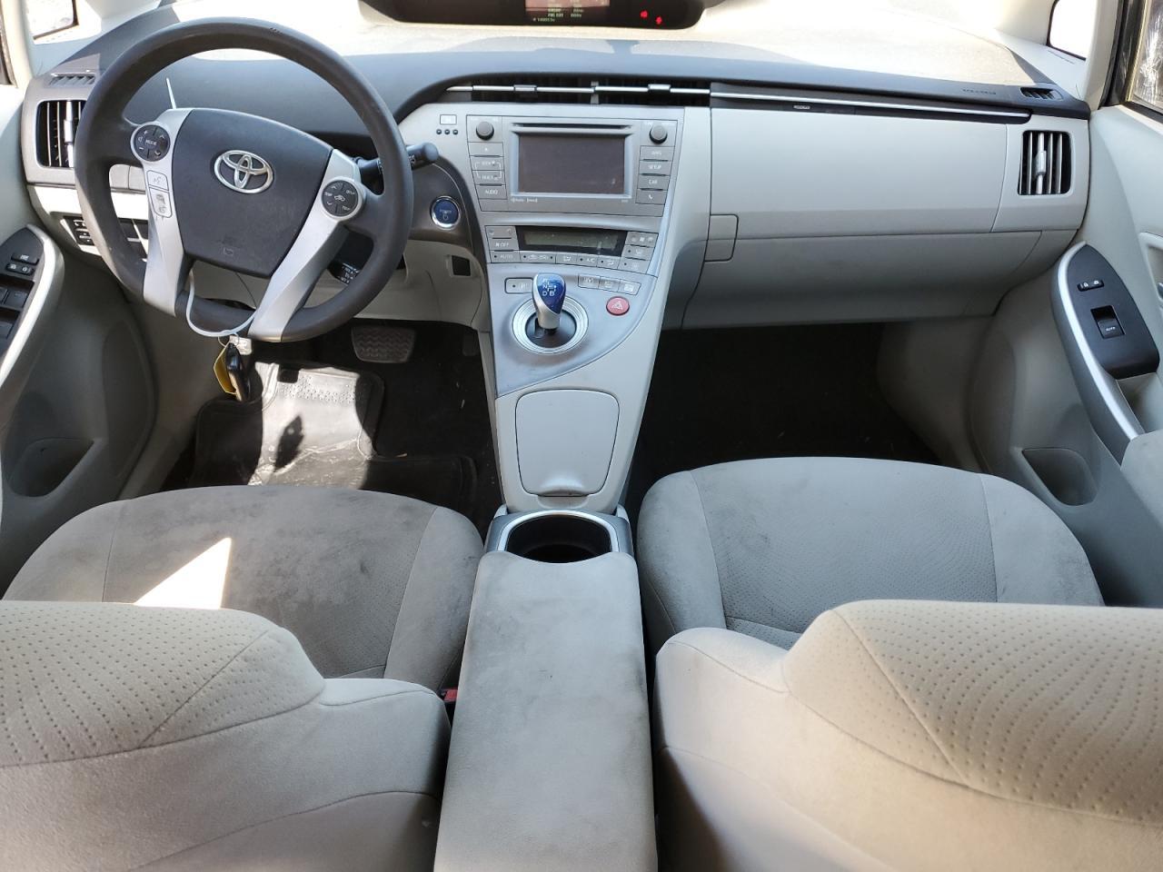 2014 TOYOTA PRIUS