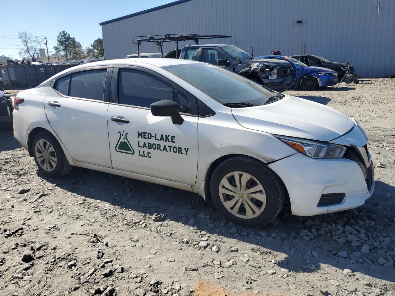 2020 NISSAN VERSA