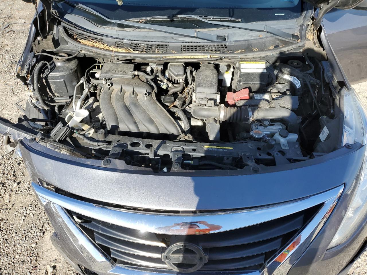 2016 NISSAN VERSA