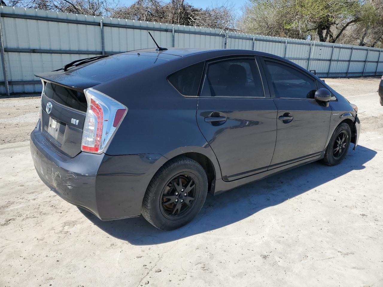2014 TOYOTA PRIUS
