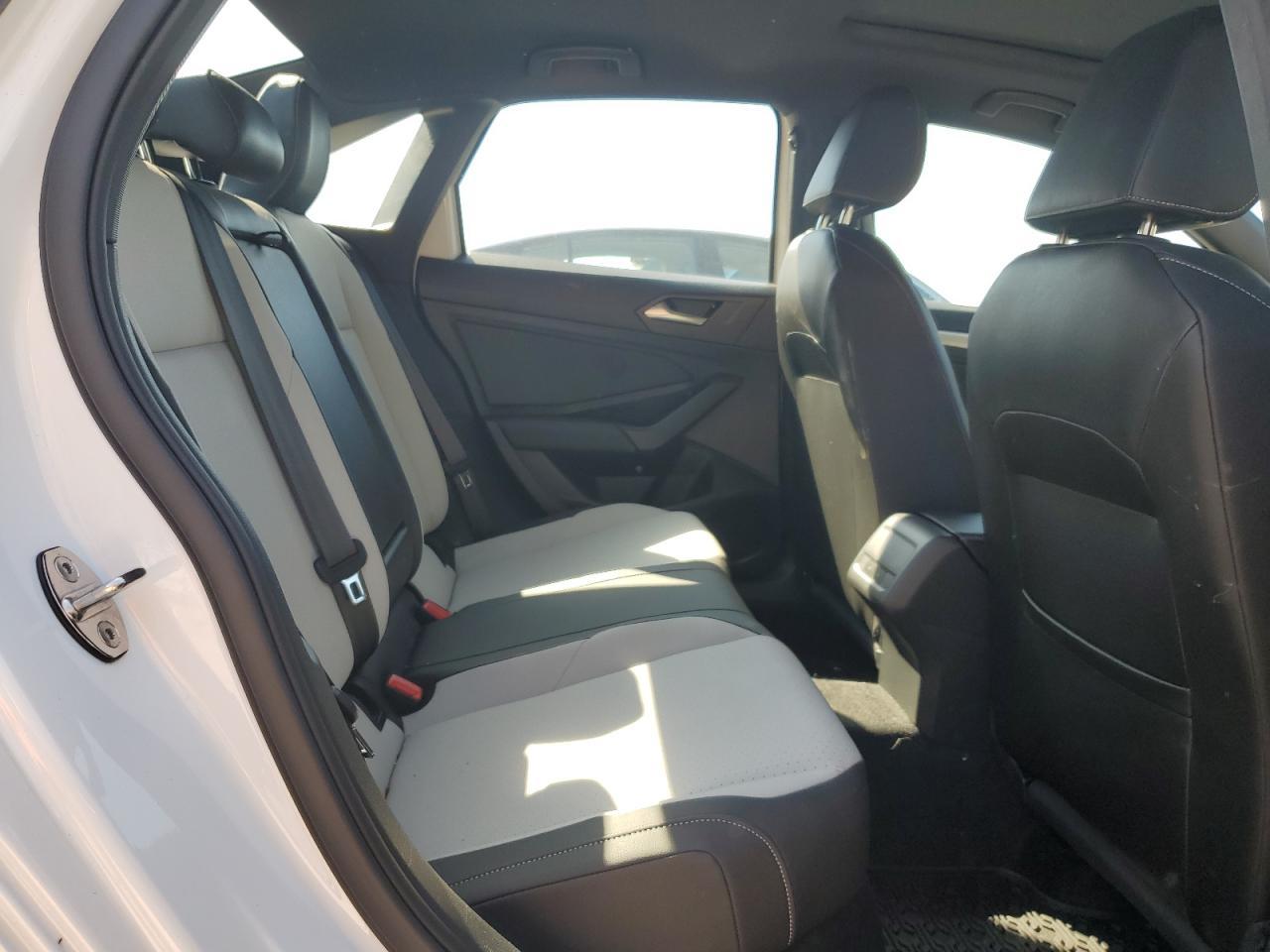 2021 VOLKSWAGEN JETTA
