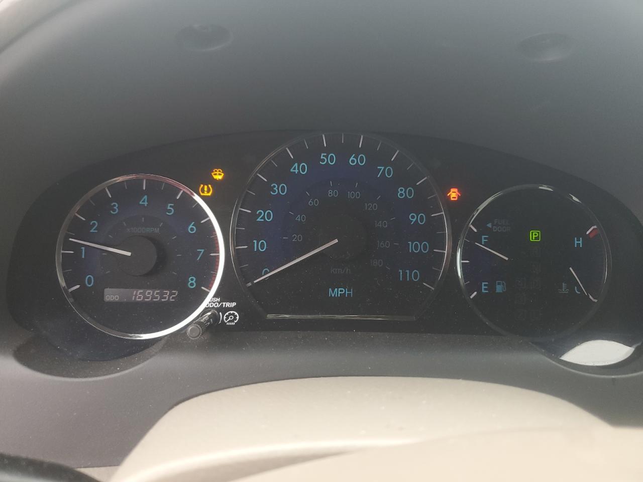 2009 TOYOTA SIENNA
