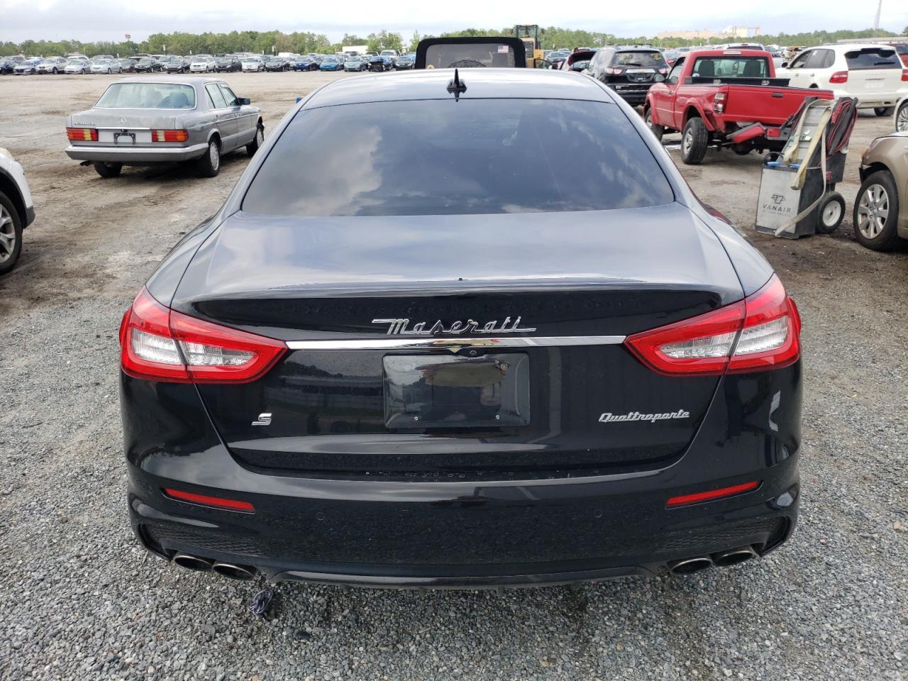 2017 MASERATI QUATTROPORTE