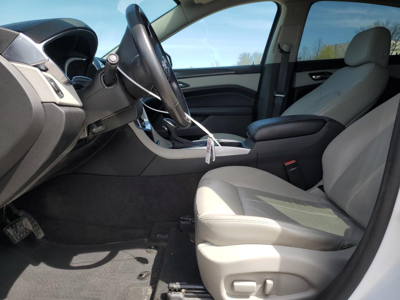 2016 CADILLAC SRX