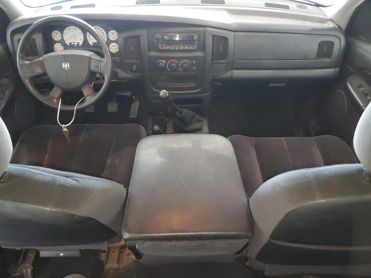 2005 DODGE Ram 2500