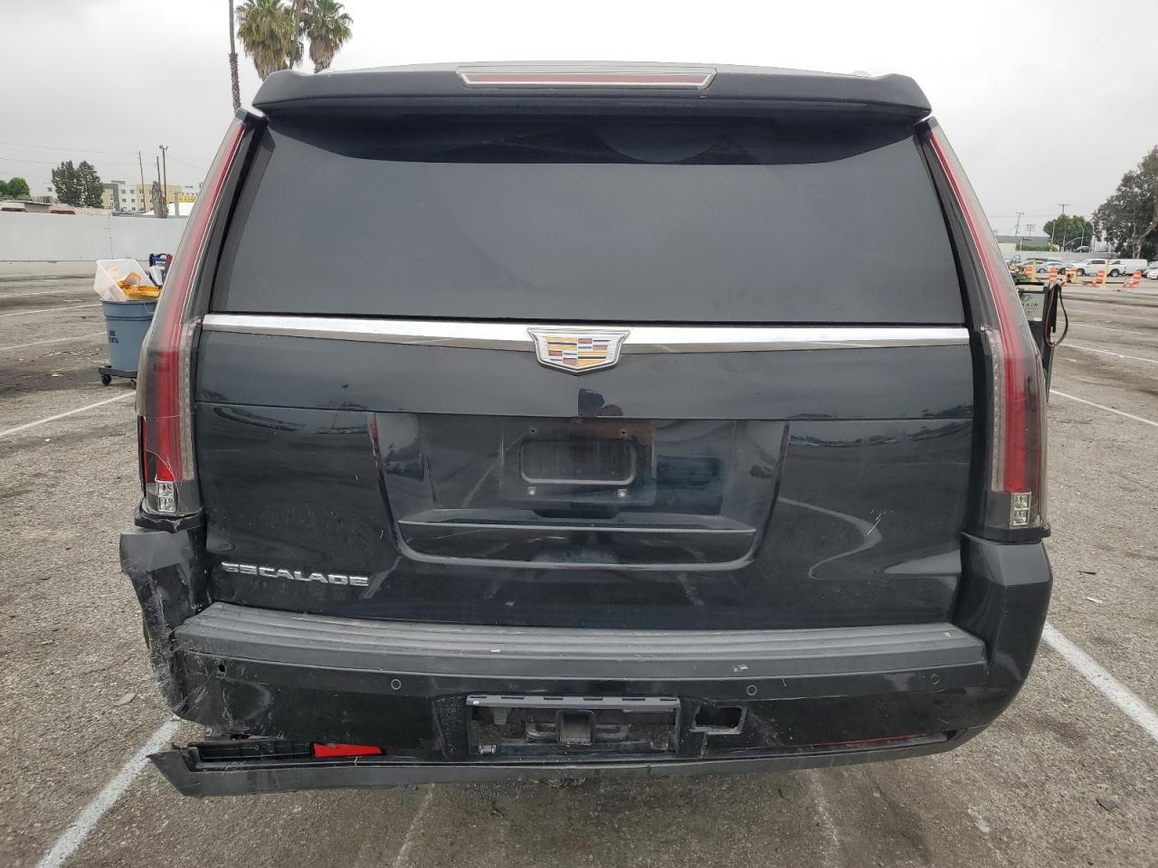 2016 CADILLAC ESCALADE