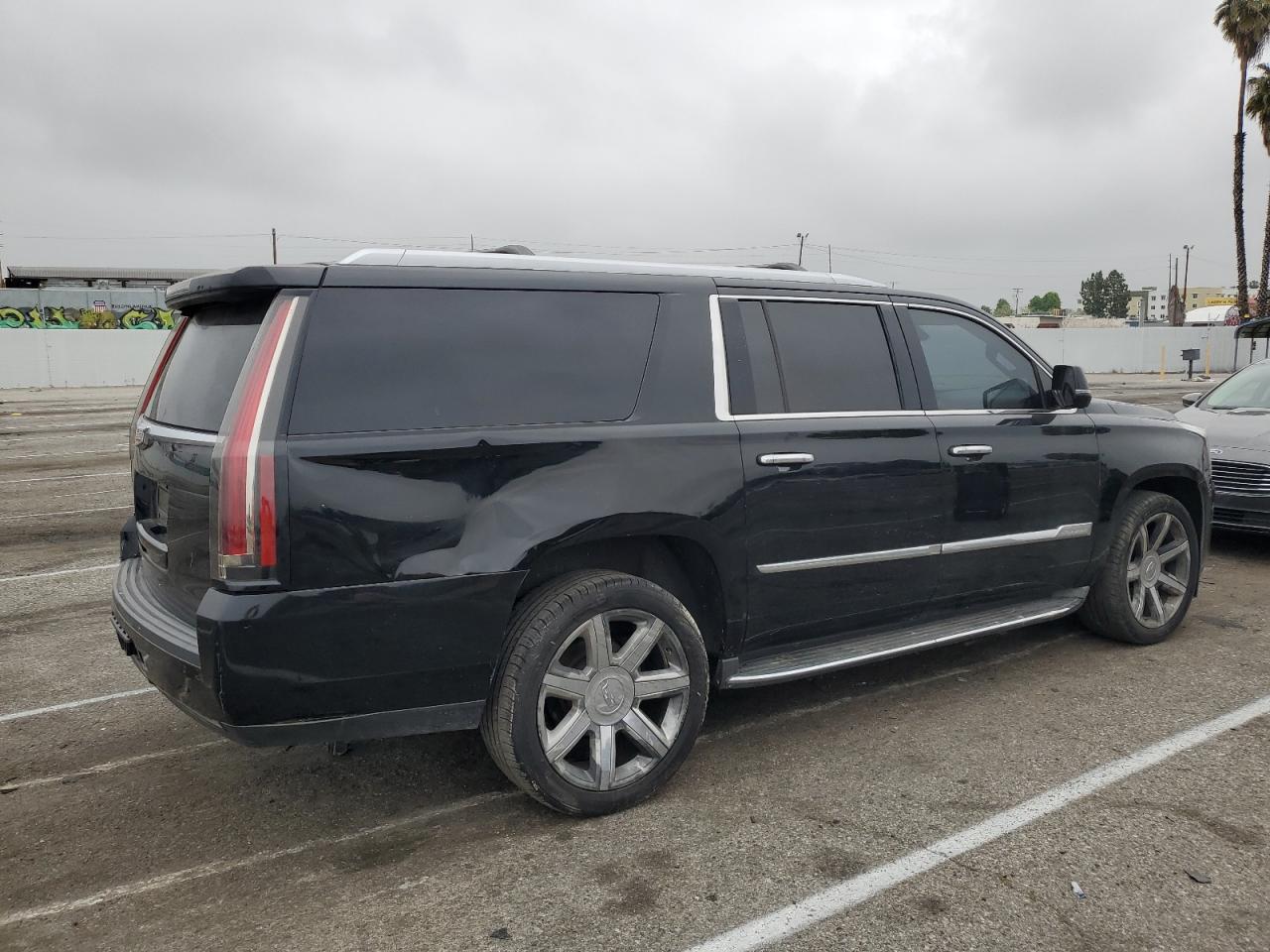2016 CADILLAC ESCALADE