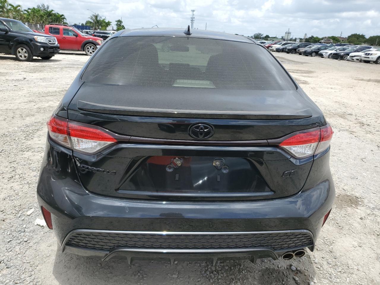 2021 TOYOTA COROLLA