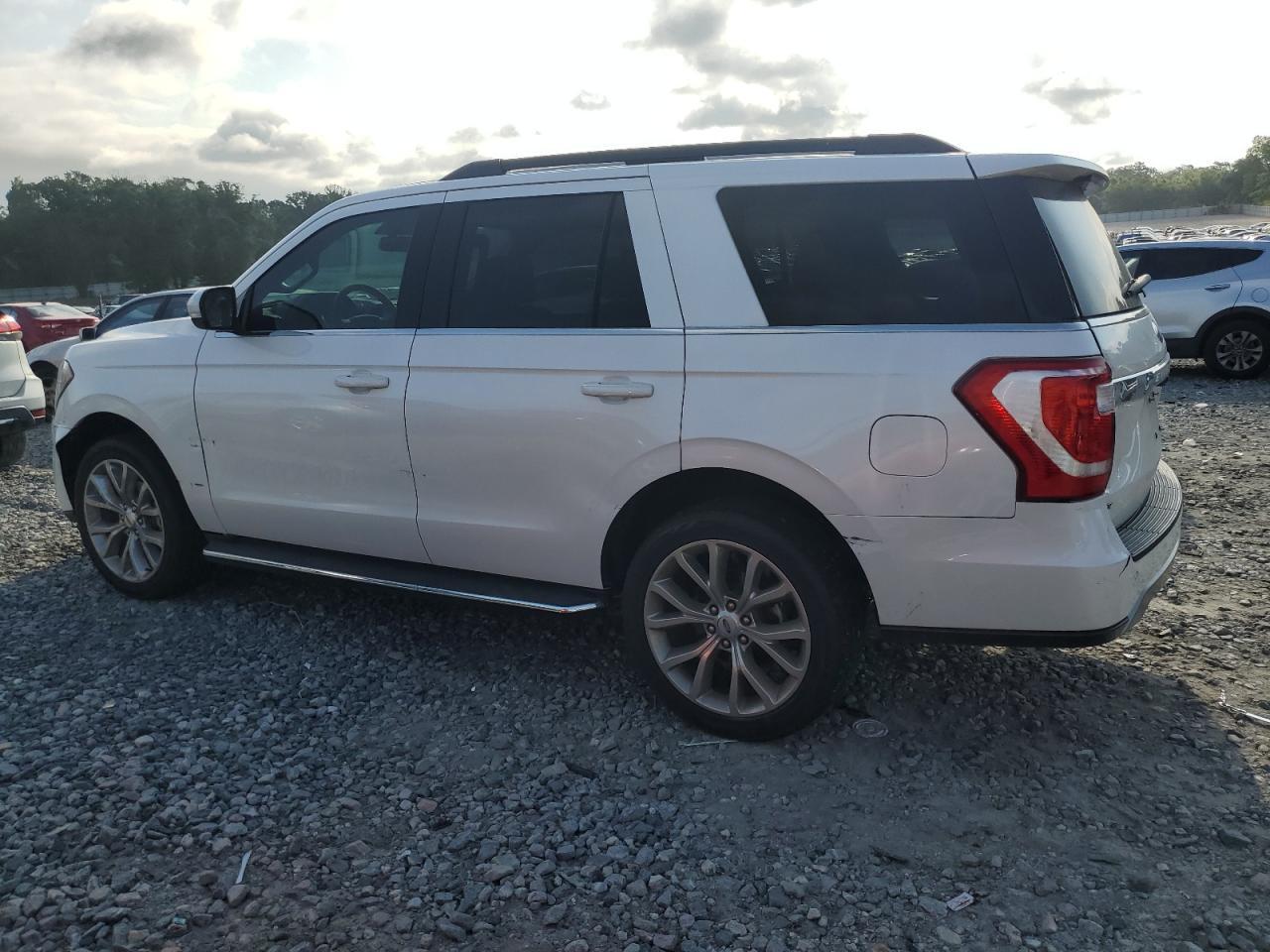 2018 FORD Expedition