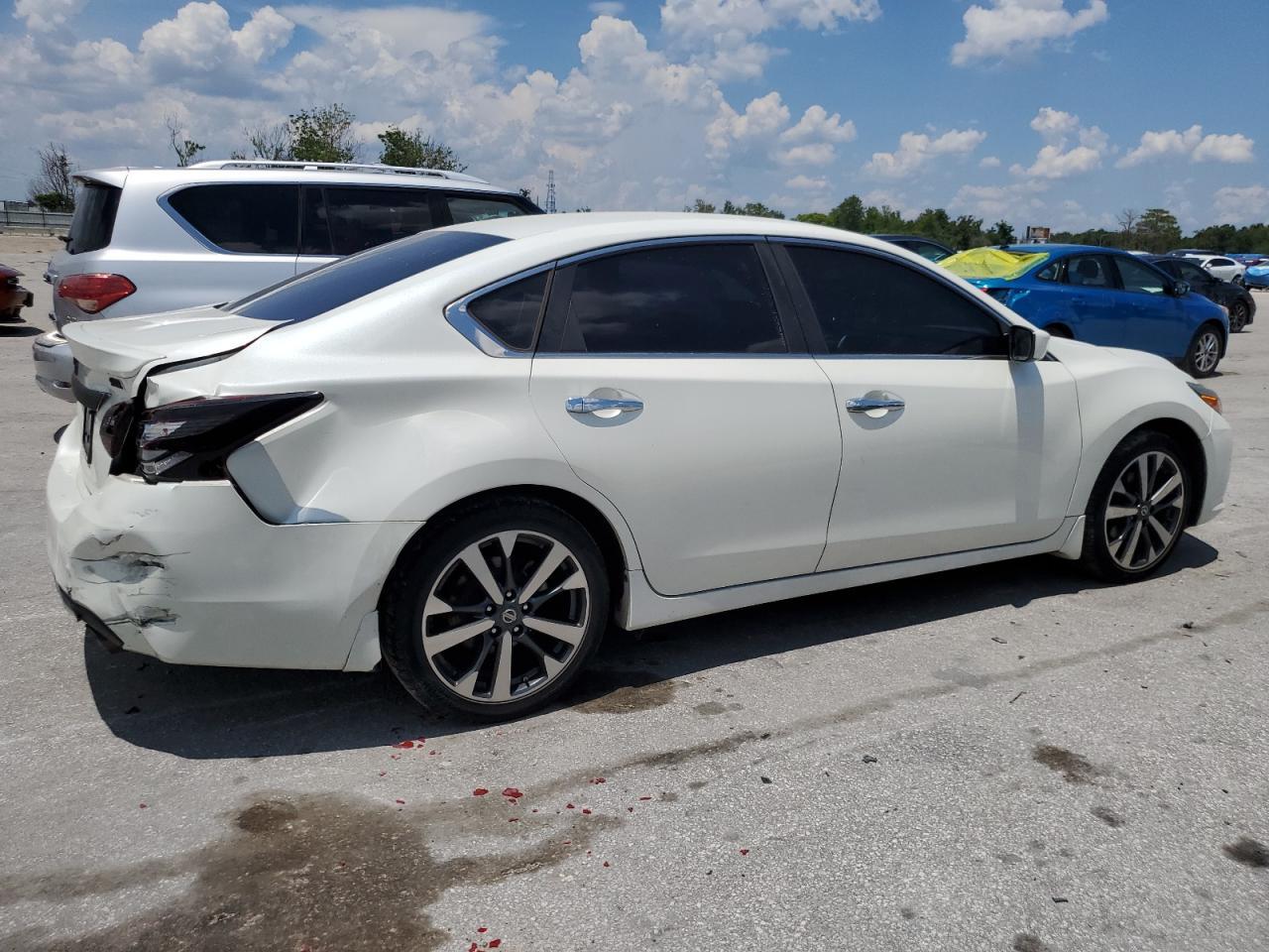 2017 NISSAN ALTIMA