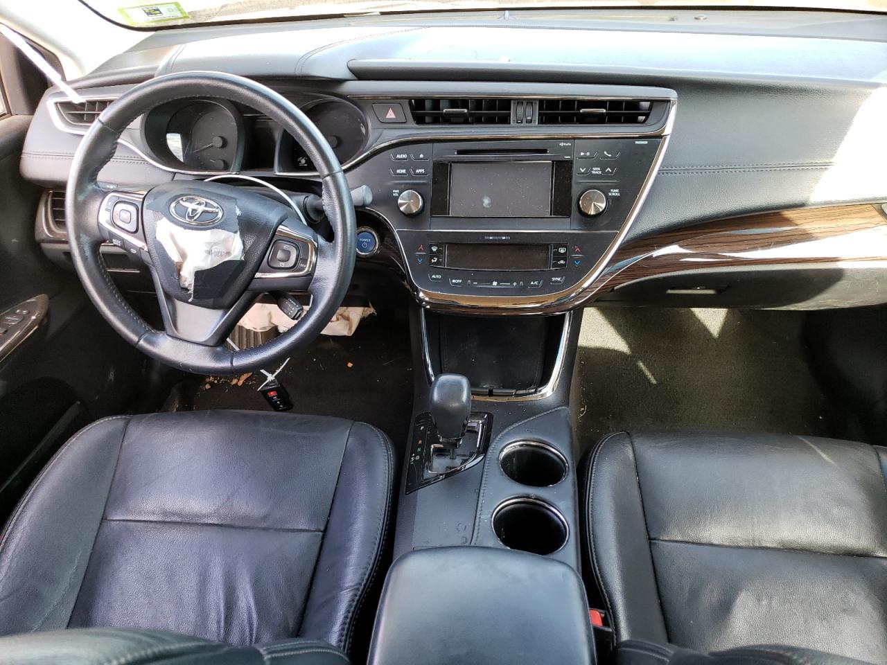 2015 TOYOTA Avalon