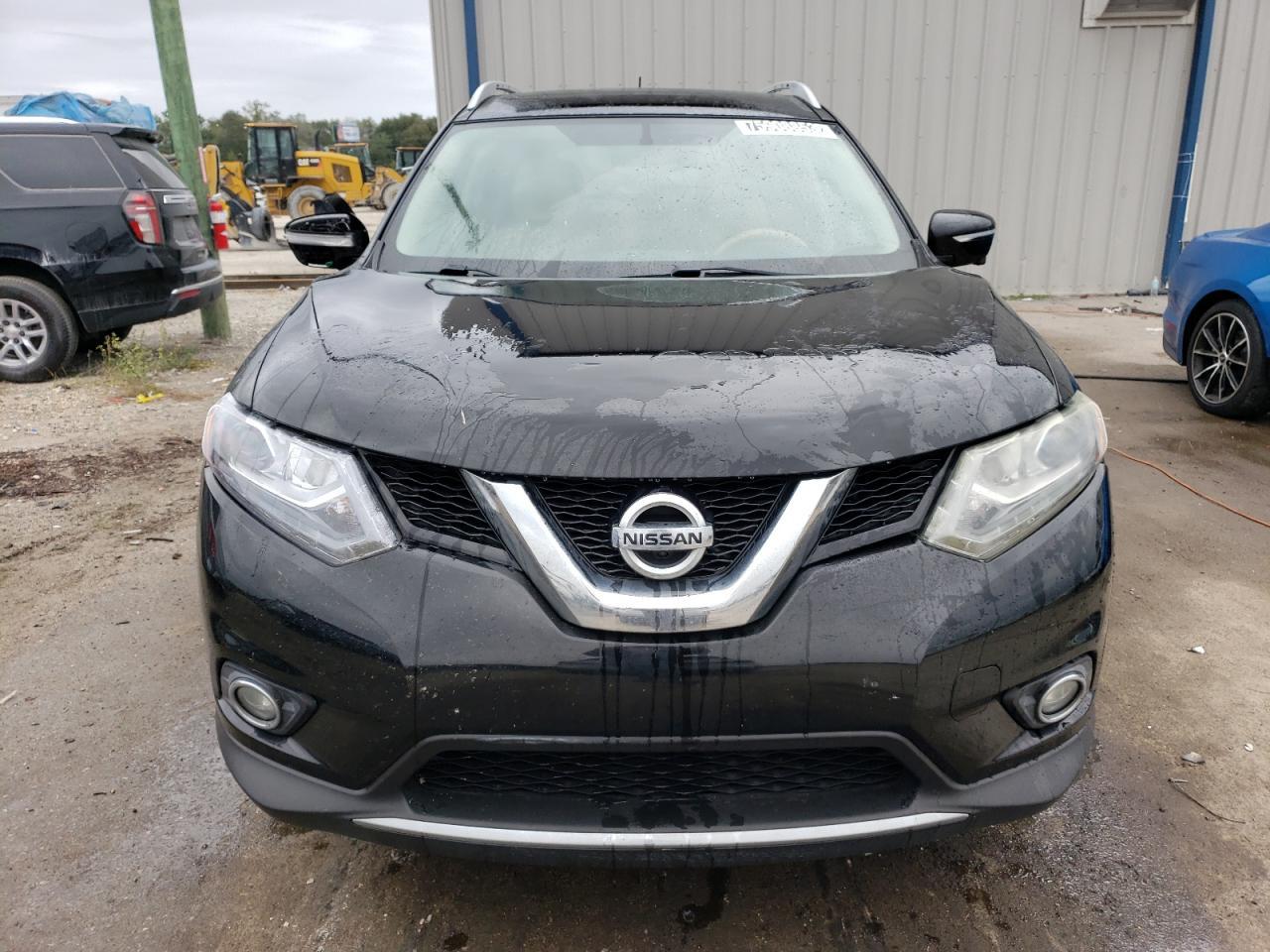 2015 NISSAN ROGUE