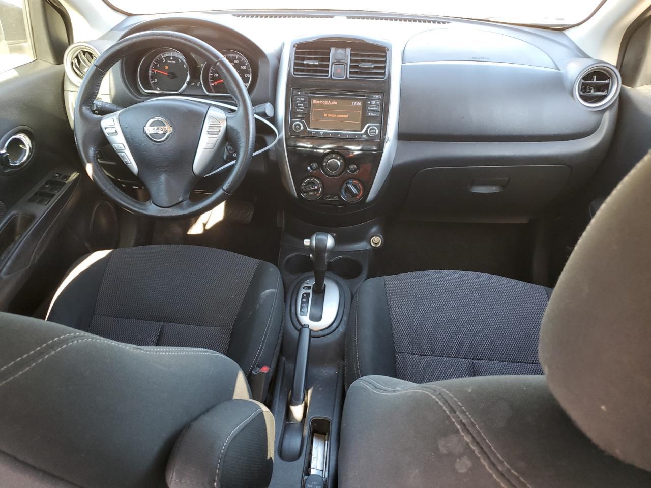 2017 NISSAN VERSA
