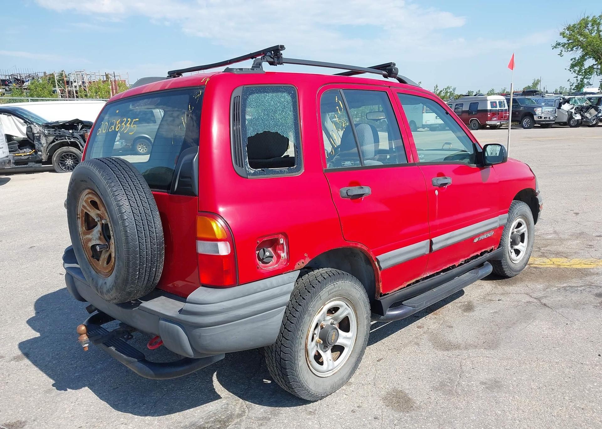 1999 CHEVROLET TRACKER