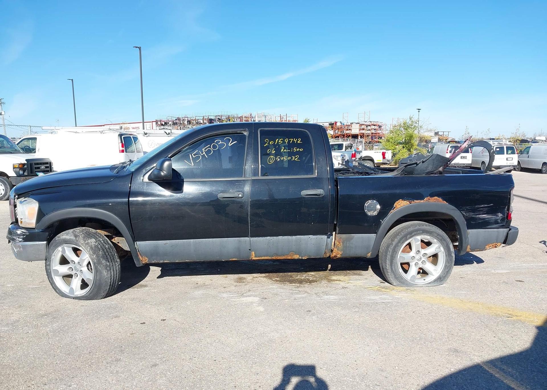 2006 DODGE RAM 1500 LARAMIE