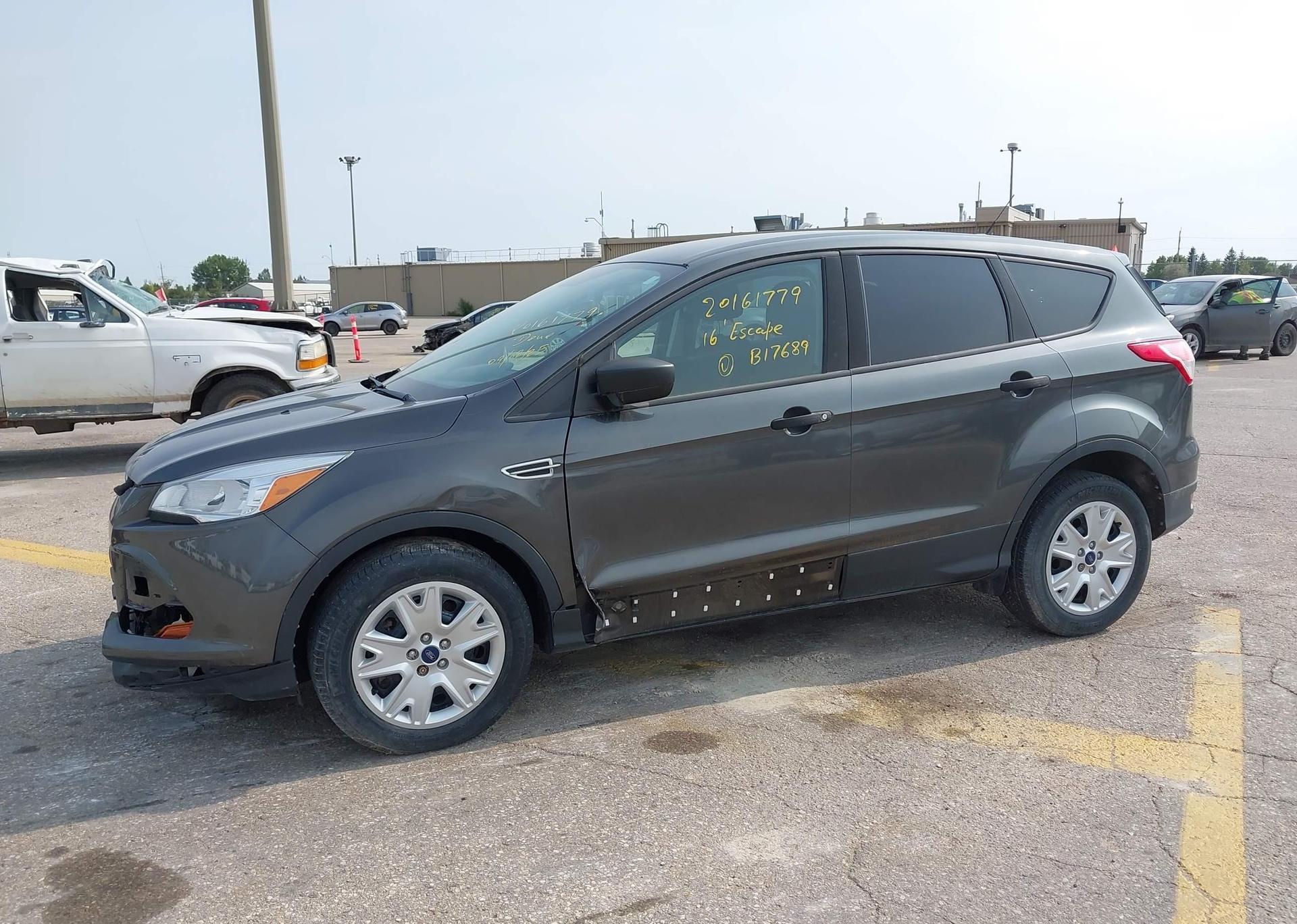 2016 FORD ESCAPE S