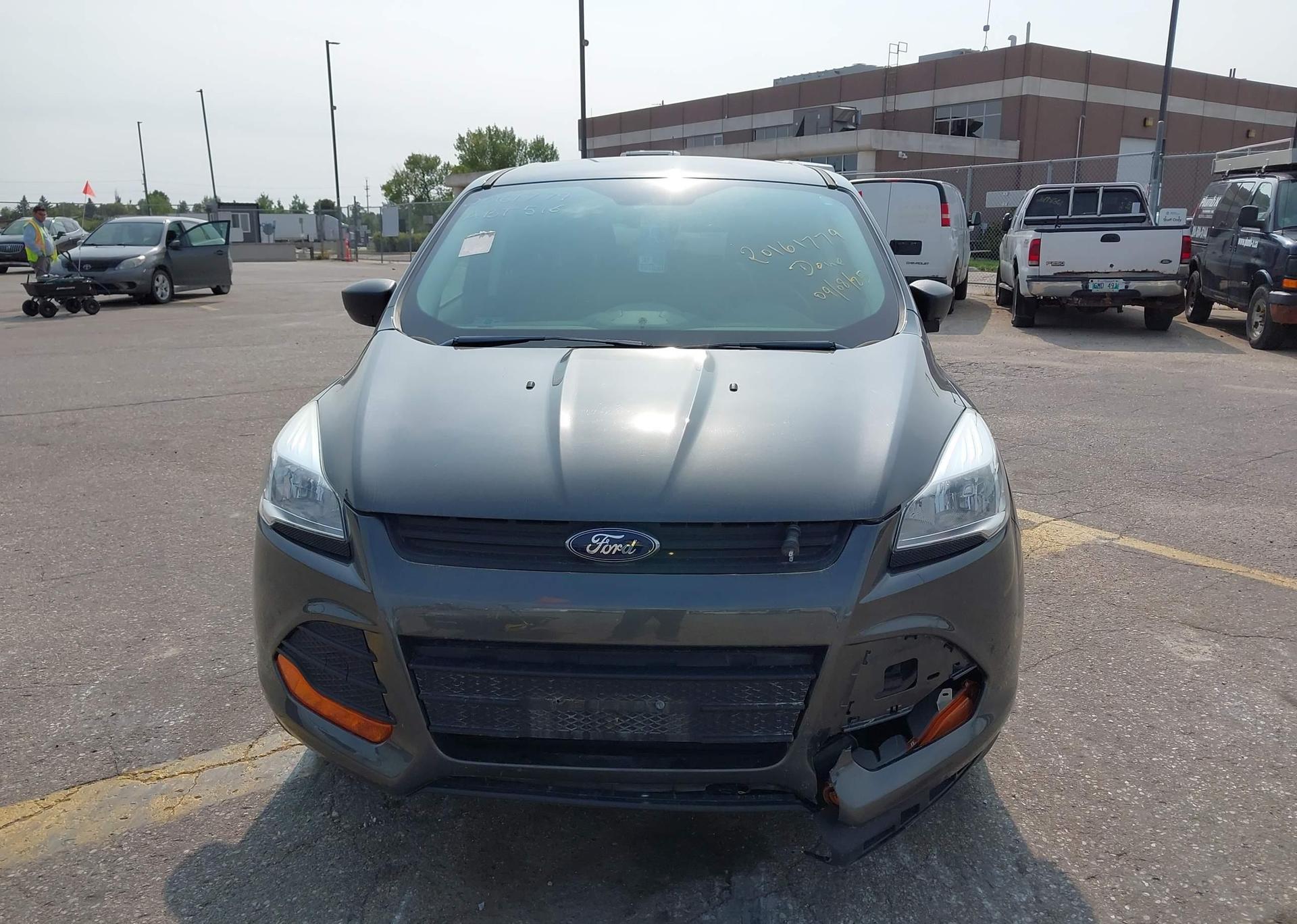 2016 FORD ESCAPE S