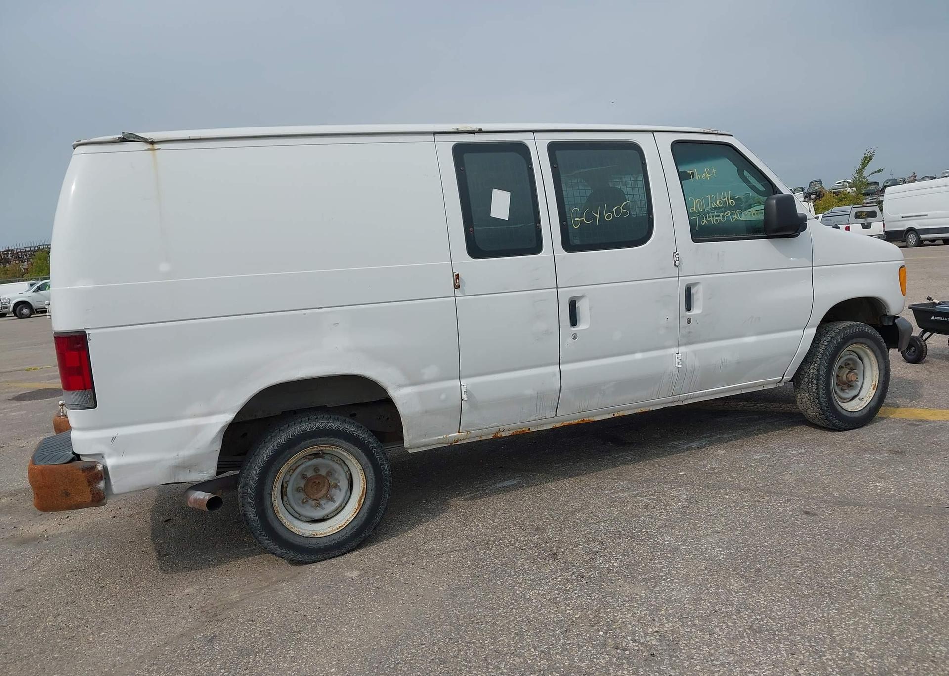 2005 FORD E250 ECONOLINE CARGO