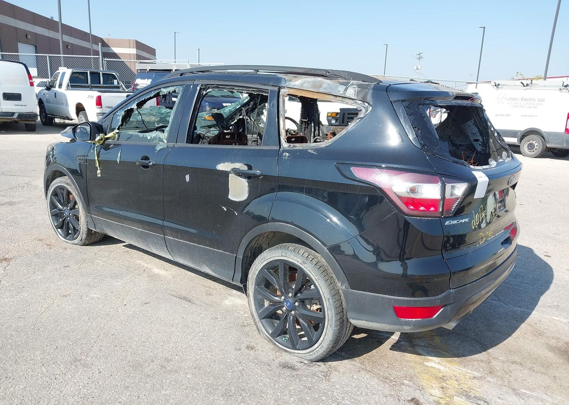 2018 FORD ESCAPE SE