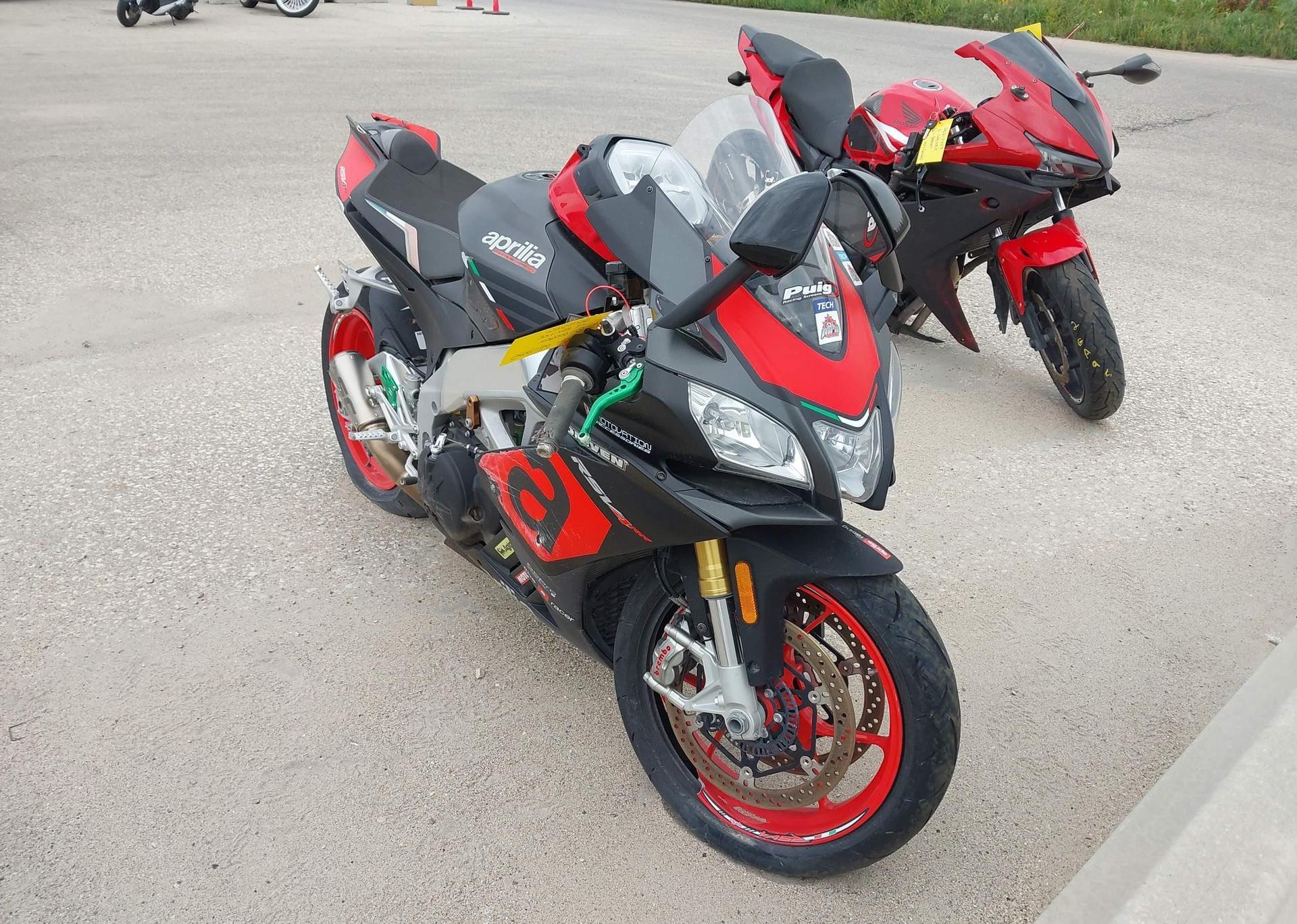 2017 APRILIA RSV4 RR