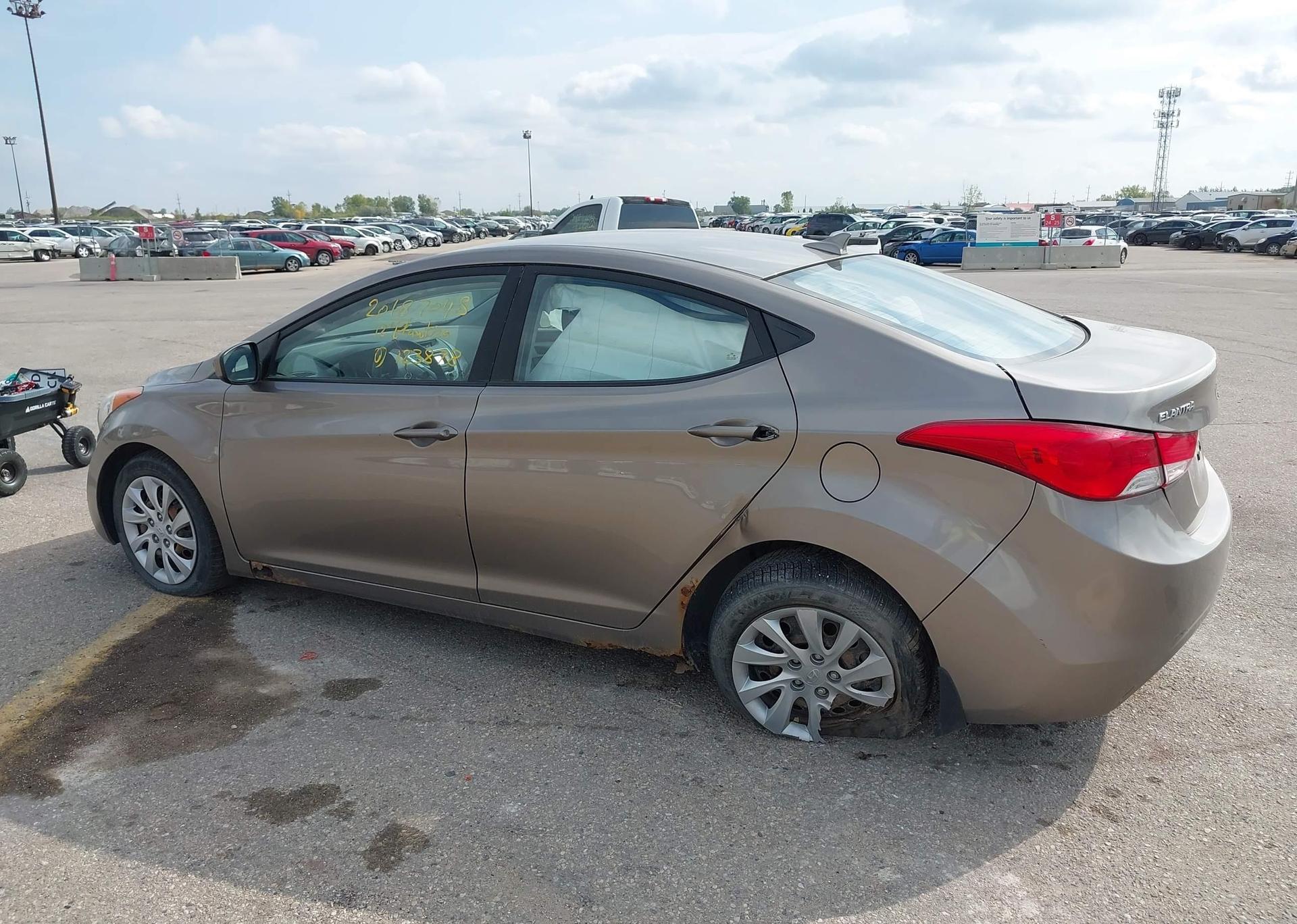 2012 HYUNDAI ELANTRA GLS