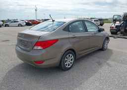 2012 HYUNDAI ACCENT GLS