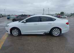 2016 CHRYSLER 200 LX