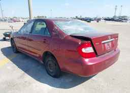 2002 TOYOTA CAMRY LE