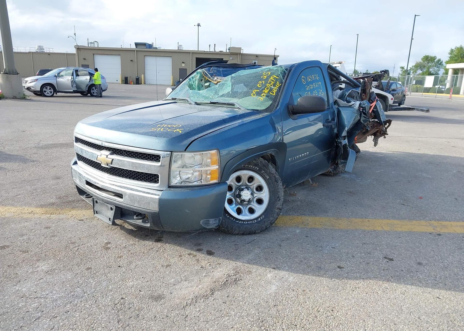 2011 CHEVROLET SILVERADO 1500 LS CREW CAB