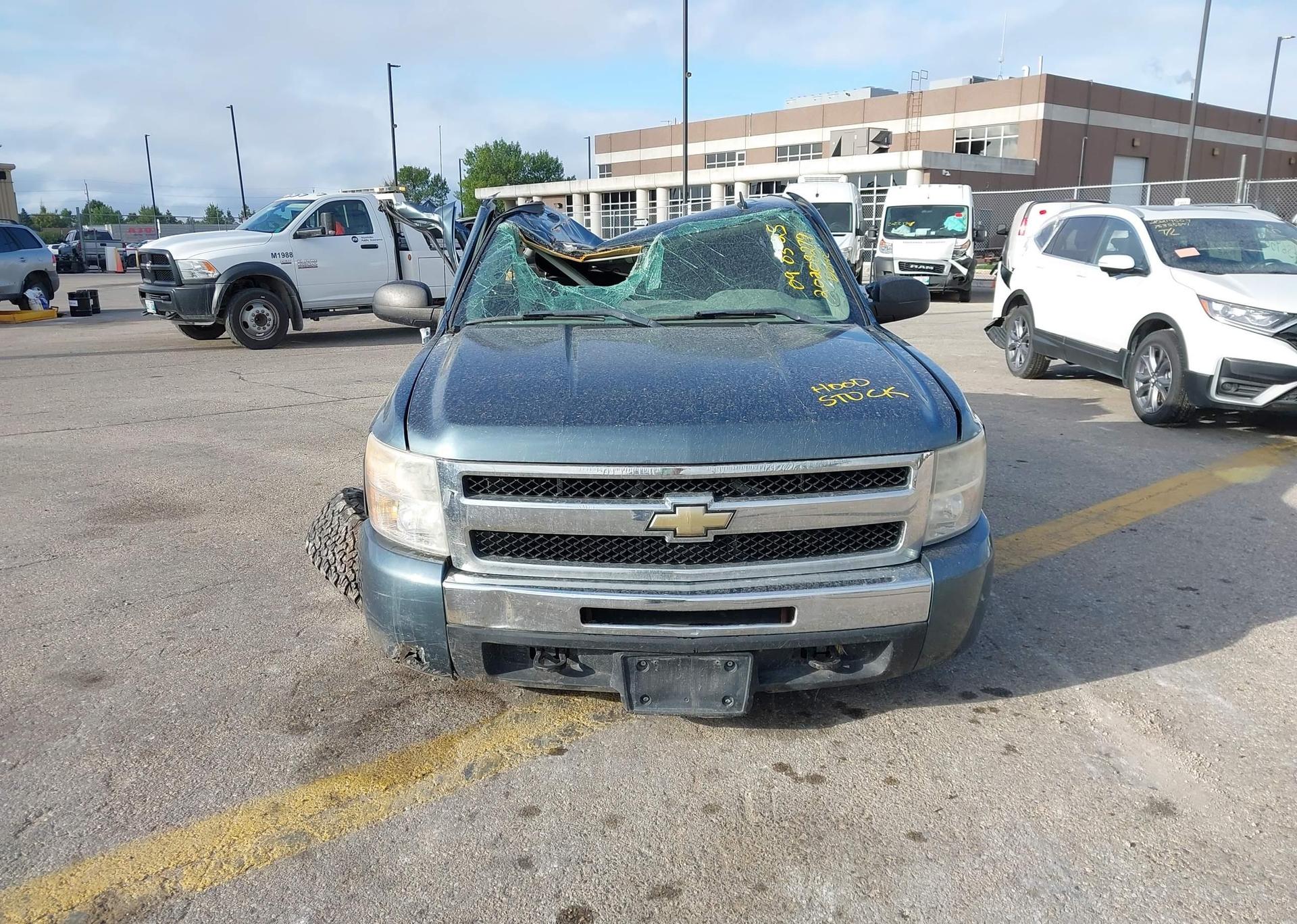 2011 CHEVROLET SILVERADO 1500 LS CREW CAB