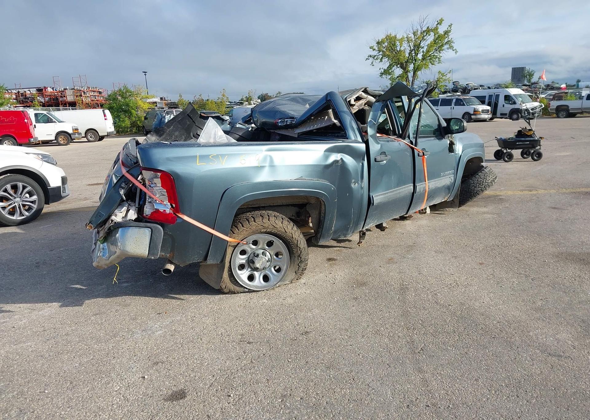 2011 CHEVROLET SILVERADO 1500 LS CREW CAB