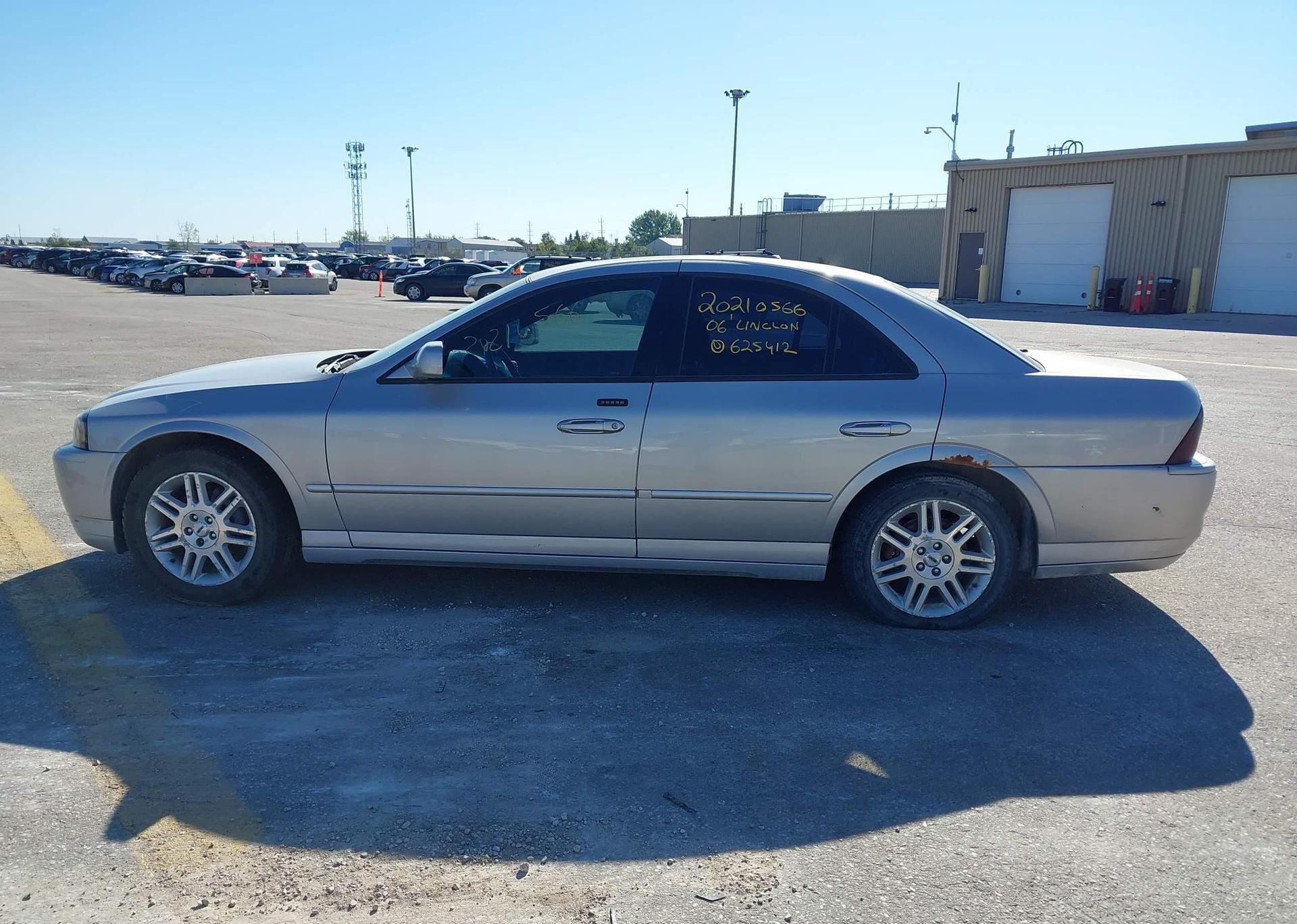 2006 LINCOLN LS V8