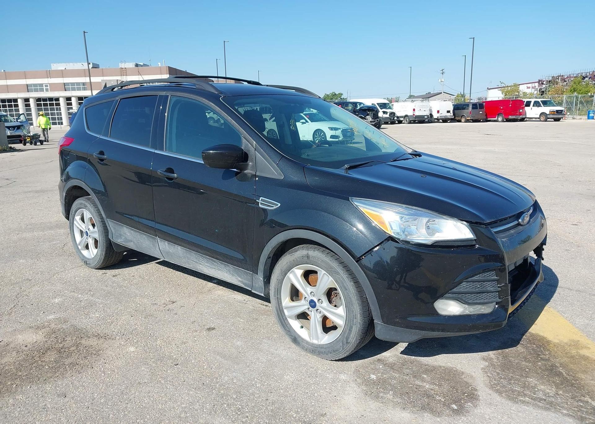 2015 FORD ESCAPE SE