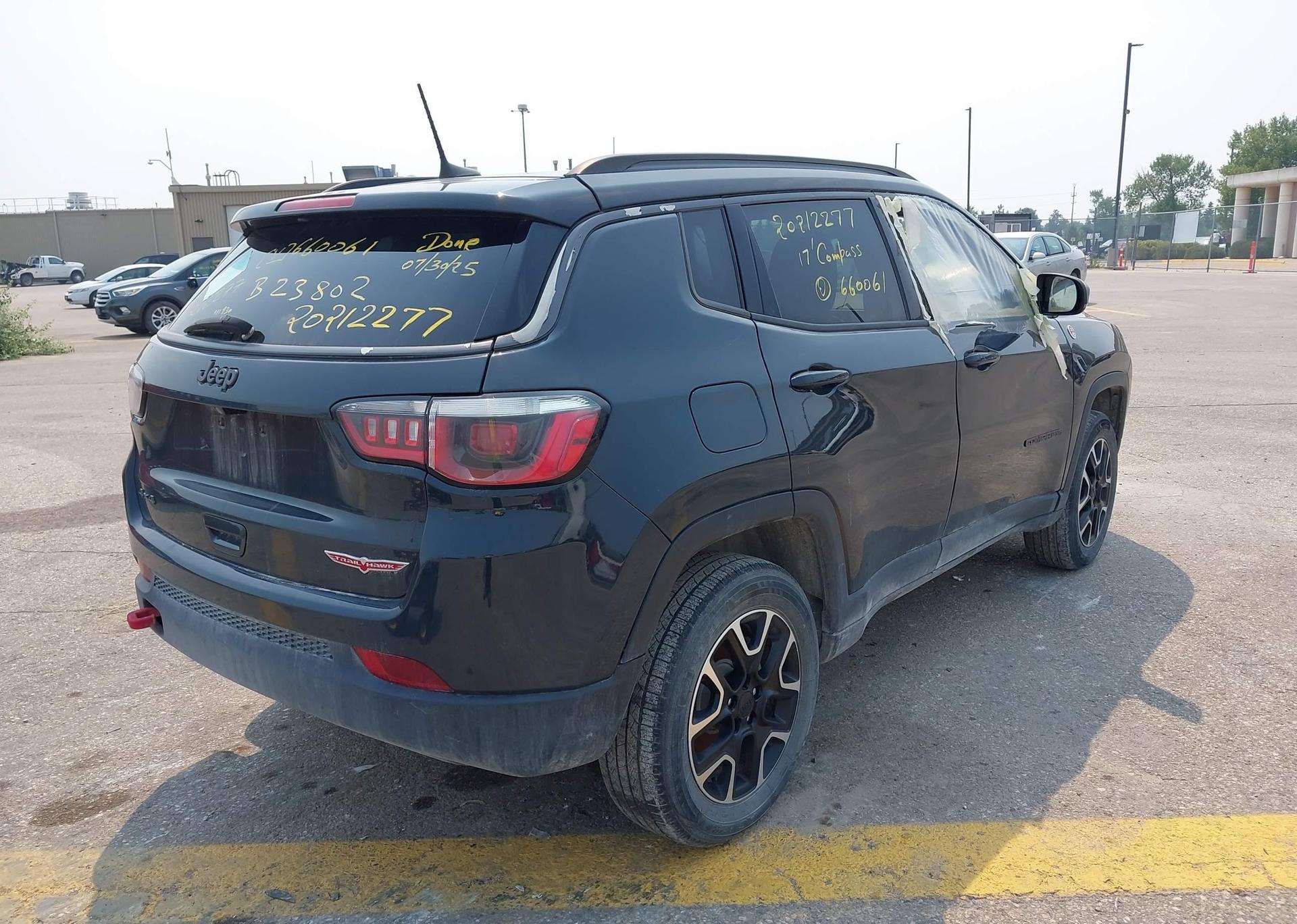 2017 JEEP COMPASS TRAILHAWK