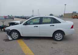 2007 FORD FOCUS ZX4 SE