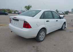 2007 FORD FOCUS ZX4 SE