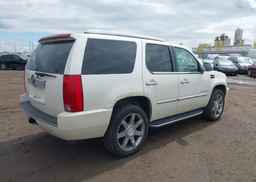 2007 CADILLAC ESCALADE LUXURY