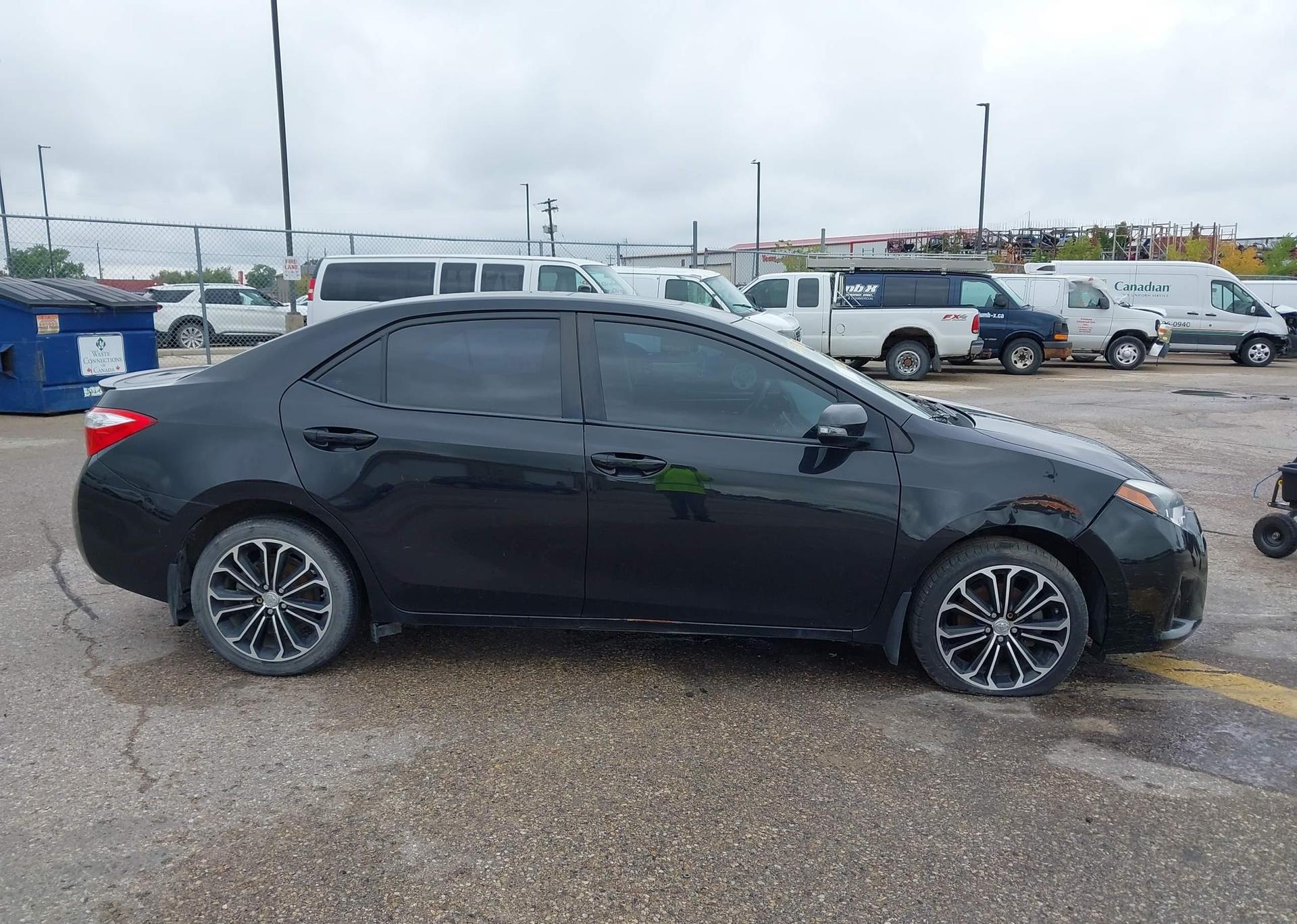 2014 TOYOTA COROLLA S