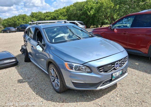 2018 VOLVO V60 CROSS COUNTRY T5
