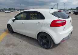 2014 KIA RIO5 SX