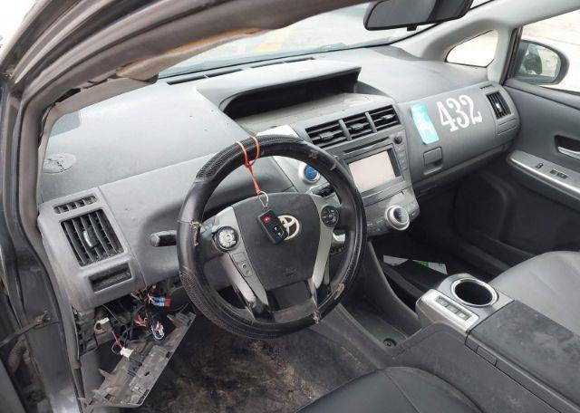 2012 TOYOTA PRIUS V