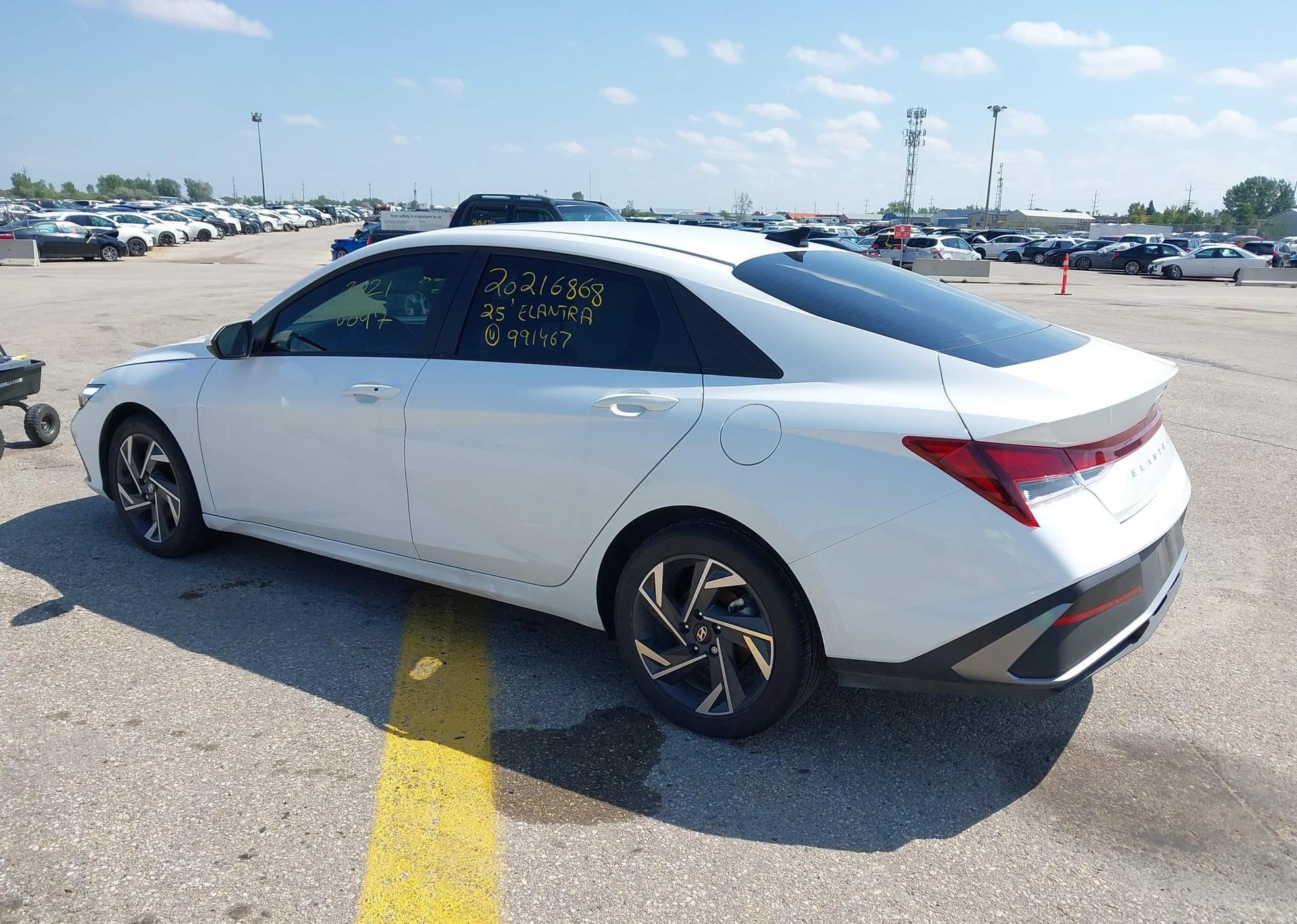 2025 HYUNDAI ELANTRA PREFERRED