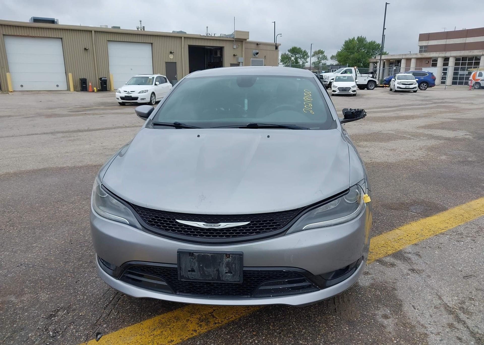 2015 CHRYSLER 200 S