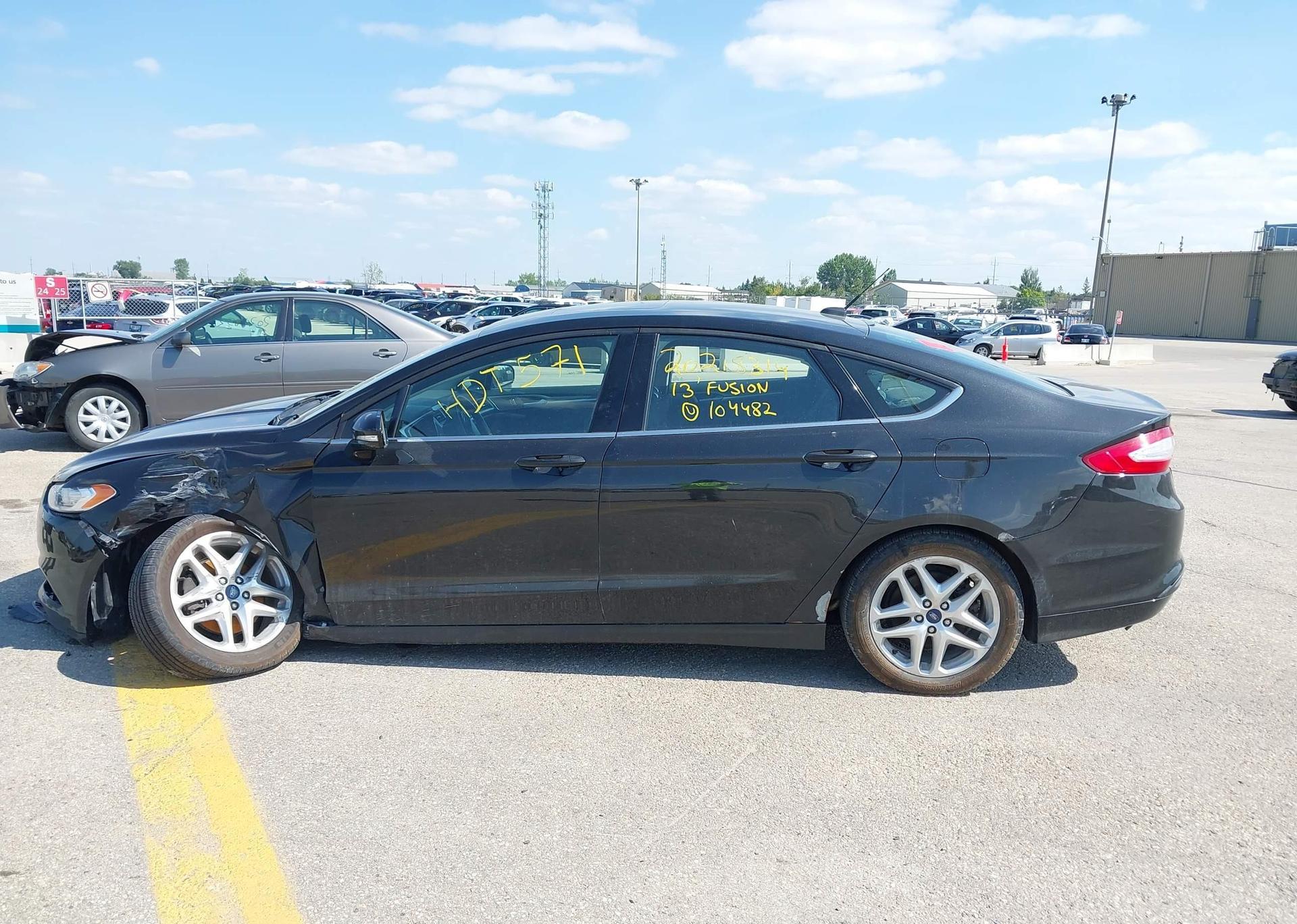 2013 FORD FUSION SE