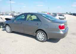 2005 TOYOTA CAMRY LE